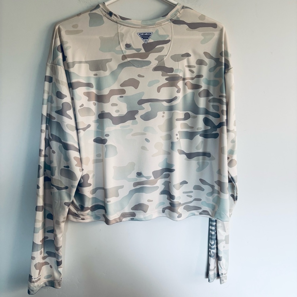 Columbia Long Sleeve Camo Sunblock Shirt NWT